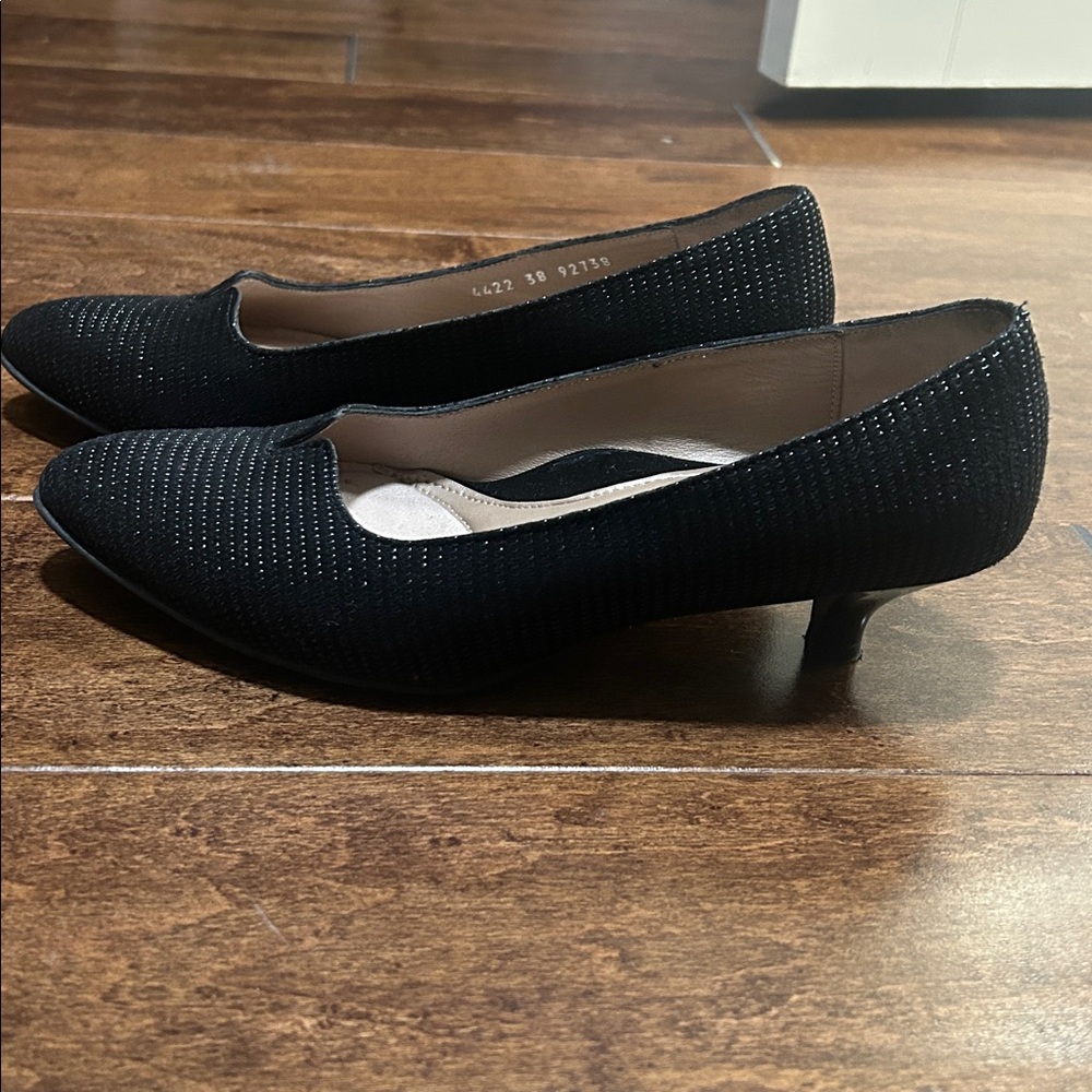 BeautiFeel Mystique kitten heels size 8 - Picture 5 of 5